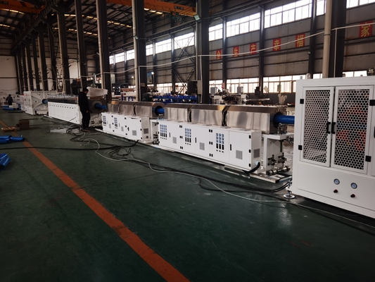 شراء 250-630mm / 315-800mm خط إنتاج أنابيب PVC-O 380V / 3P / 50Hz خط طحن أنابيب PVC O online manufacture
