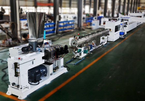 شراء خط إنتاج أنابيب بي في سي 110-200 عالي الكفاءة عالية السرعة online manufacture