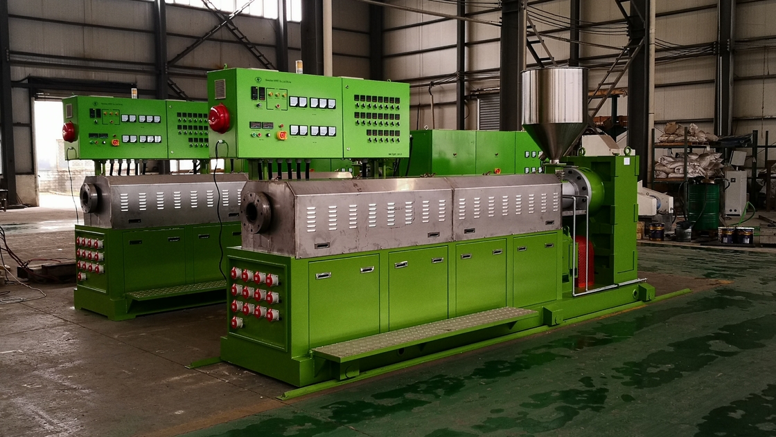نموذج جديد SJ120/30 90kw طحن Tpu لون Masterbatch الكرات الملفات التابعة للفيل التغليف ناعم قطاع PVC seller شريط واحد المسمار