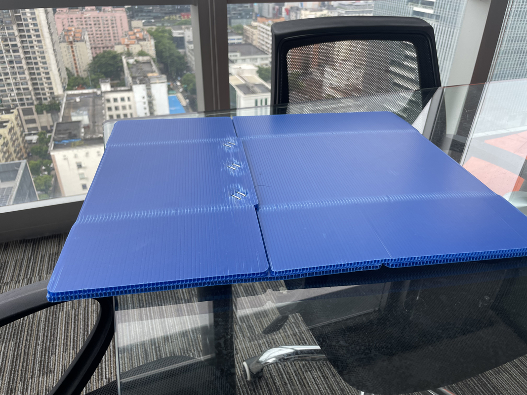1400 / 1800mm PP هول شبكة لوح آلة صناعة البلاستيك PP خط طحن لوح هول